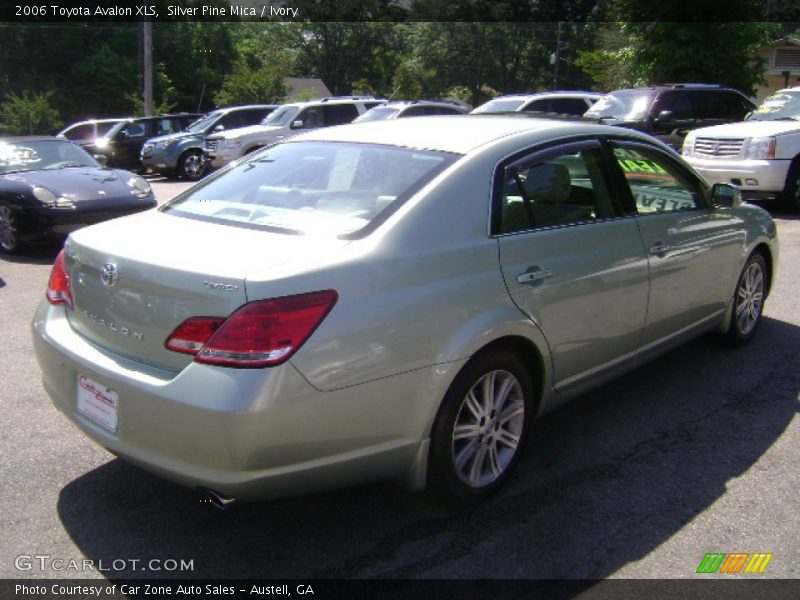 Silver Pine Mica / Ivory 2006 Toyota Avalon XLS