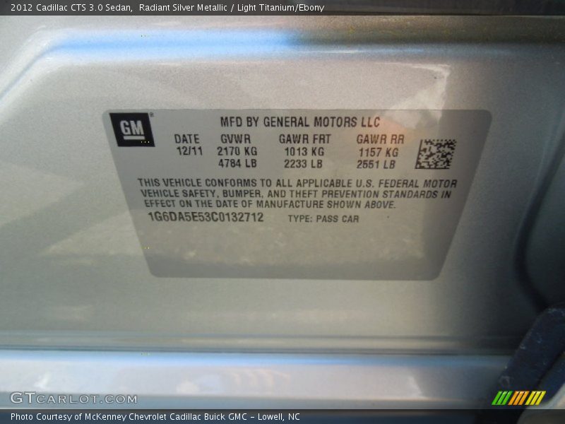 Radiant Silver Metallic / Light Titanium/Ebony 2012 Cadillac CTS 3.0 Sedan