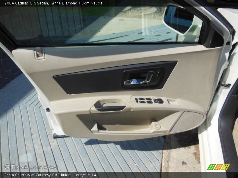 White Diamond / Light Neutral 2004 Cadillac CTS Sedan