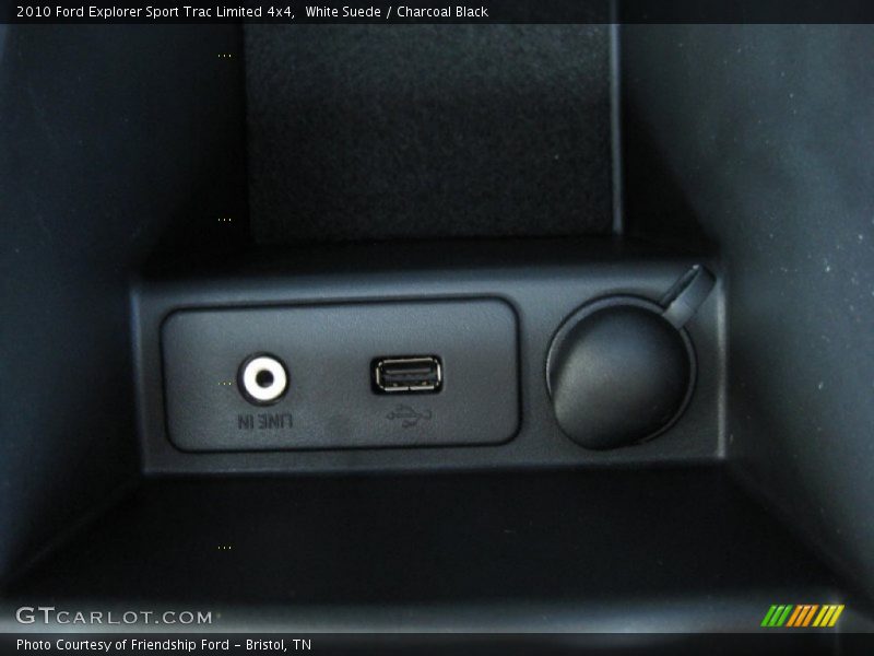 White Suede / Charcoal Black 2010 Ford Explorer Sport Trac Limited 4x4
