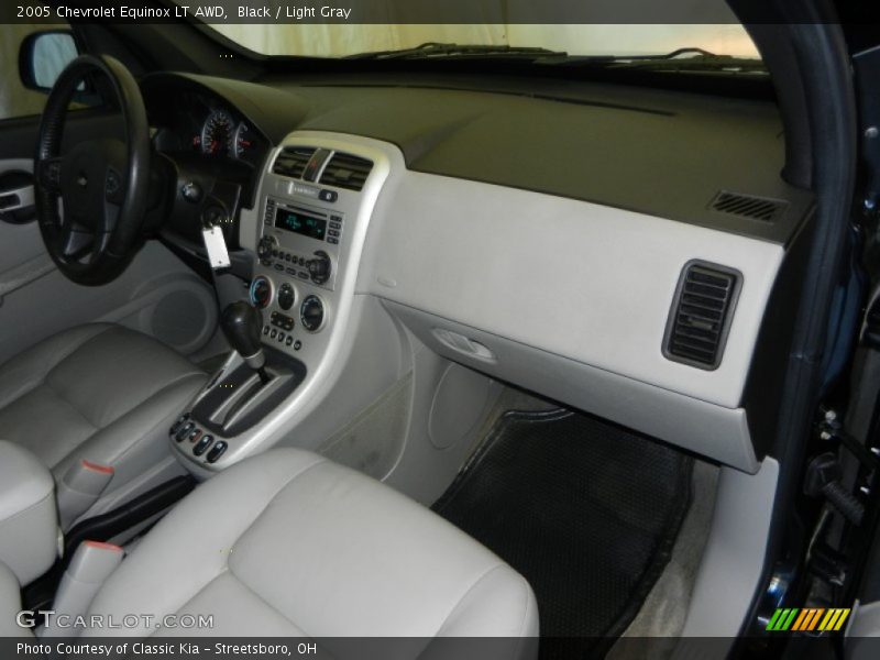 Black / Light Gray 2005 Chevrolet Equinox LT AWD
