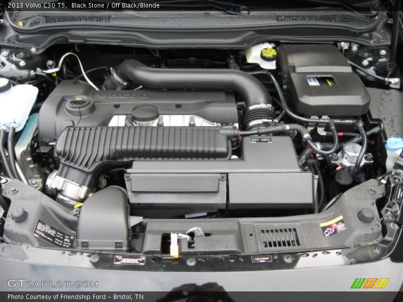  2013 C30 T5 Engine - 2.5 Liter Turbocharged DOHC 20-Valve VVT 5 Cylinder