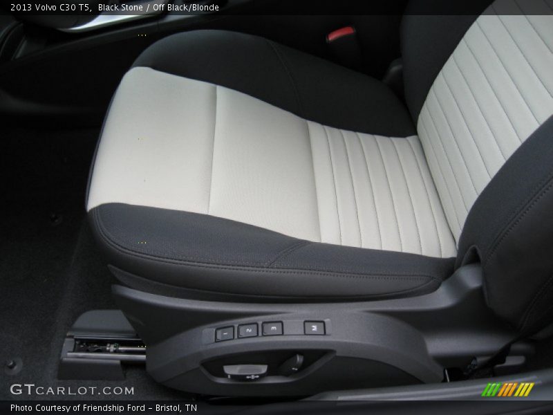 Front Seat of 2013 C30 T5