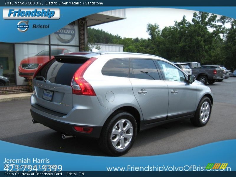 Electric Silver Metallic / Sandstone 2013 Volvo XC60 3.2