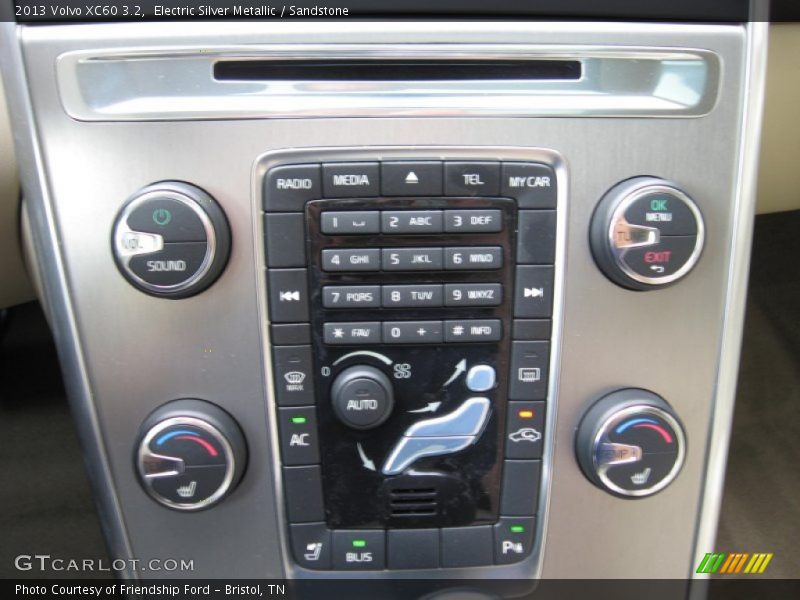 Electric Silver Metallic / Sandstone 2013 Volvo XC60 3.2