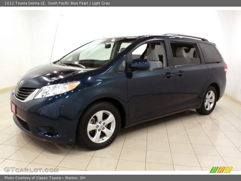 South Pacific Blue Pearl / Light Gray 2011 Toyota Sienna LE