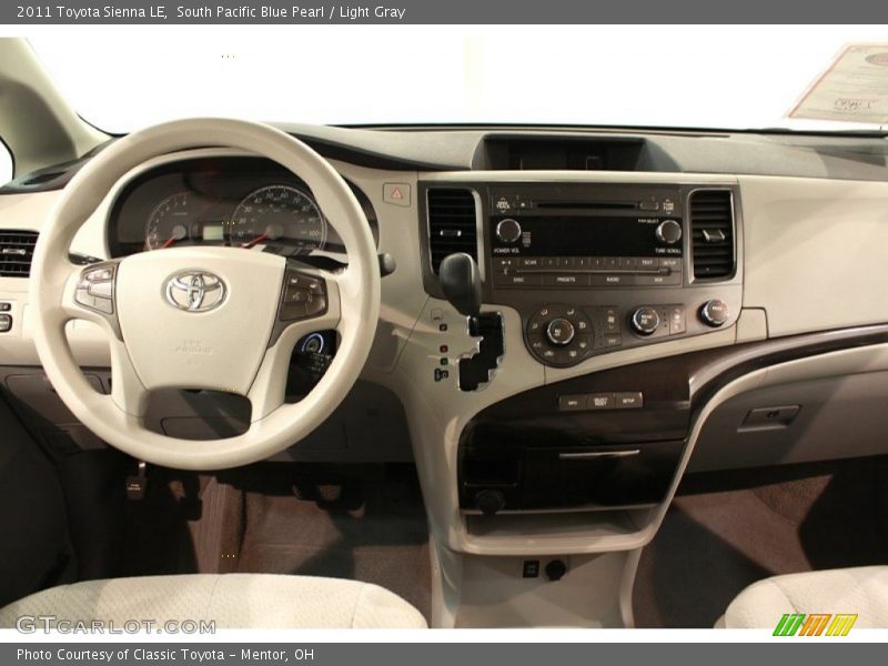 South Pacific Blue Pearl / Light Gray 2011 Toyota Sienna LE