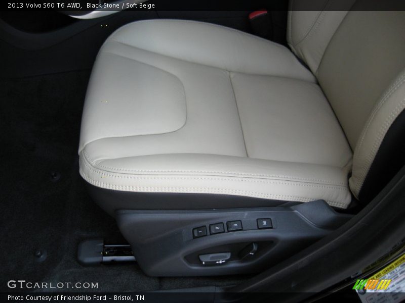 Front Seat of 2013 S60 T6 AWD