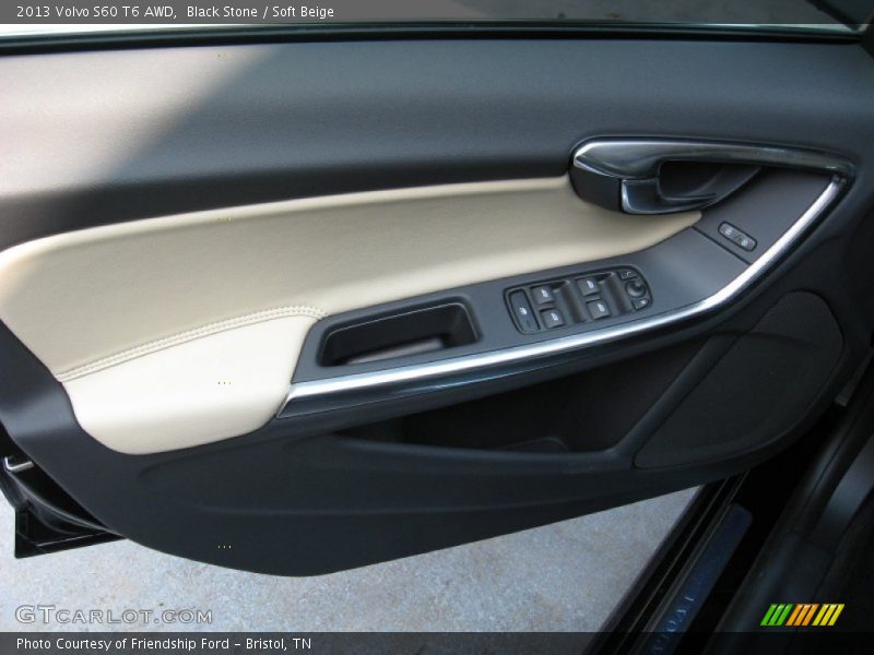 Door Panel of 2013 S60 T6 AWD