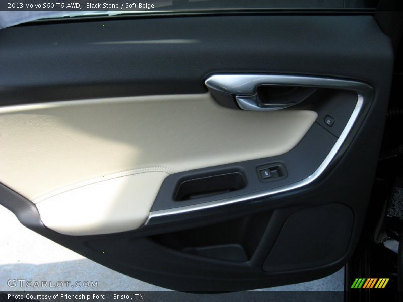Door Panel of 2013 S60 T6 AWD