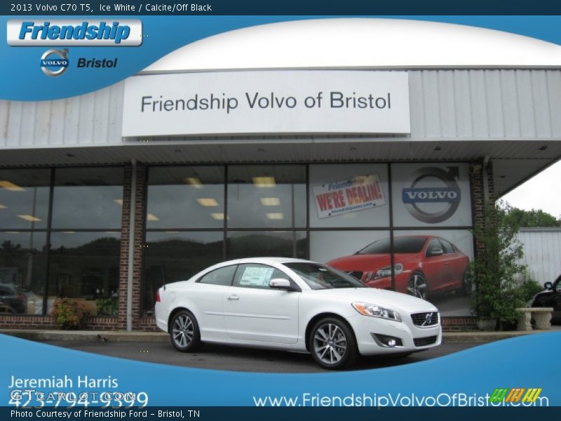 Ice White / Calcite/Off Black 2013 Volvo C70 T5