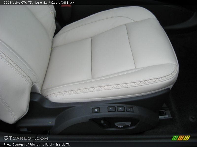 Front Seat of 2013 C70 T5