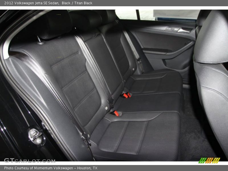 Black / Titan Black 2012 Volkswagen Jetta SE Sedan