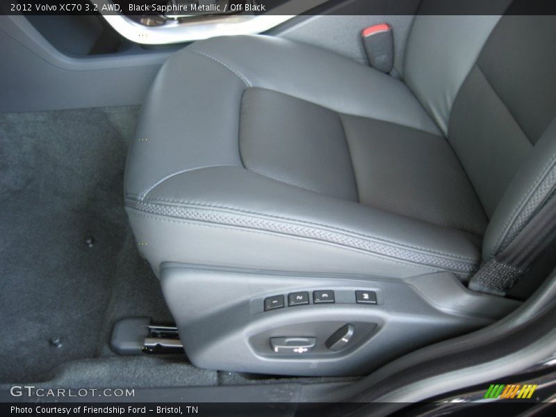 Front Seat of 2012 XC70 3.2 AWD