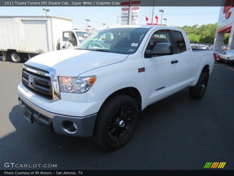 Super White / Graphite Gray 2011 Toyota Tundra SR5 Double Cab