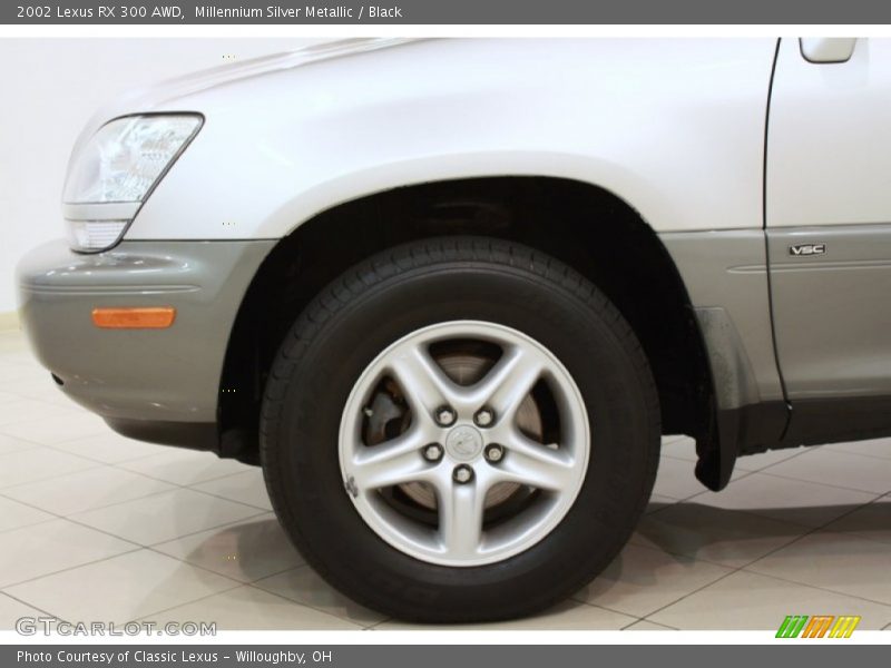 Millennium Silver Metallic / Black 2002 Lexus RX 300 AWD