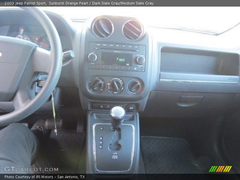 Sunburst Orange Pearl / Dark Slate Gray/Medium Slate Gray 2009 Jeep Patriot Sport