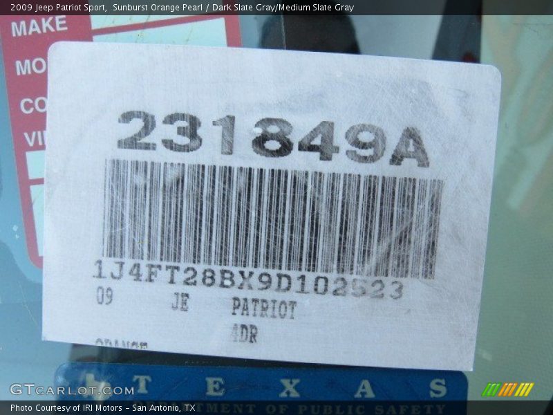 Sunburst Orange Pearl / Dark Slate Gray/Medium Slate Gray 2009 Jeep Patriot Sport