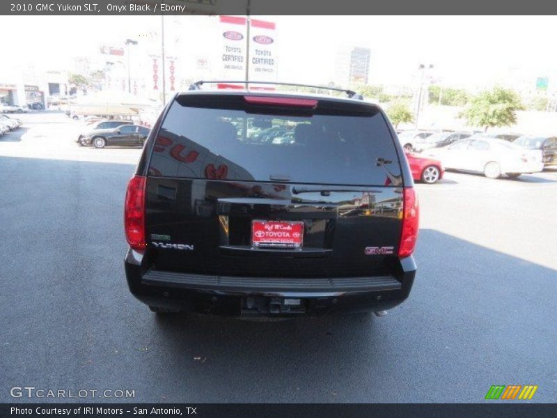 Onyx Black / Ebony 2010 GMC Yukon SLT