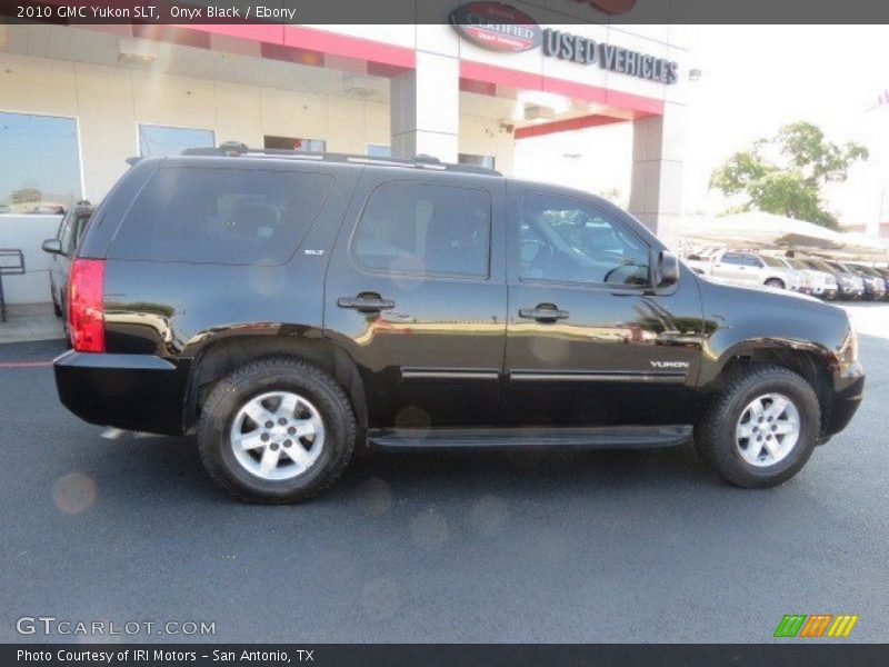 Onyx Black / Ebony 2010 GMC Yukon SLT