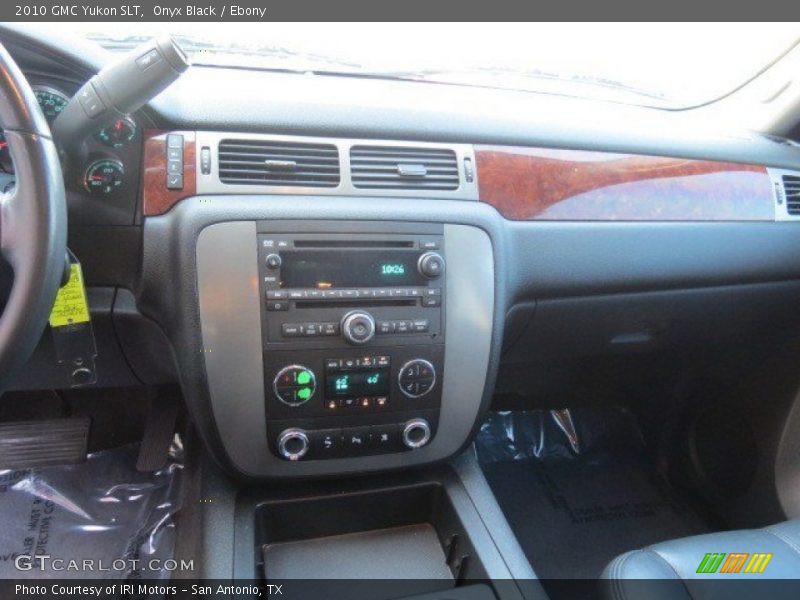 Onyx Black / Ebony 2010 GMC Yukon SLT