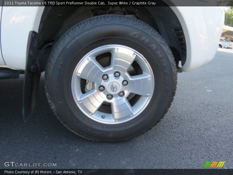 Super White / Graphite Gray 2011 Toyota Tacoma V6 TRD Sport PreRunner Double Cab
