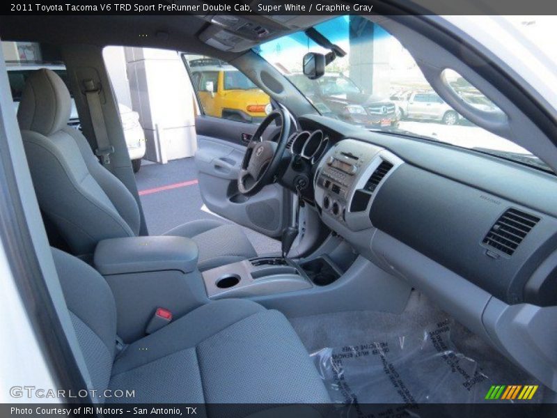 Super White / Graphite Gray 2011 Toyota Tacoma V6 TRD Sport PreRunner Double Cab