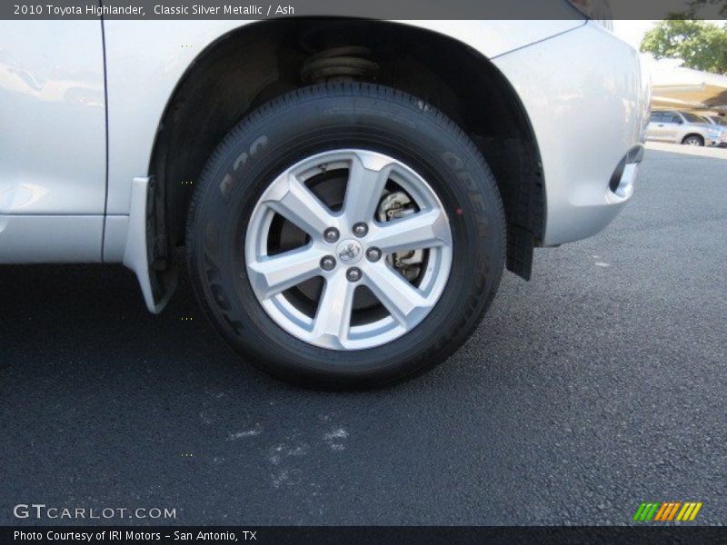 Classic Silver Metallic / Ash 2010 Toyota Highlander