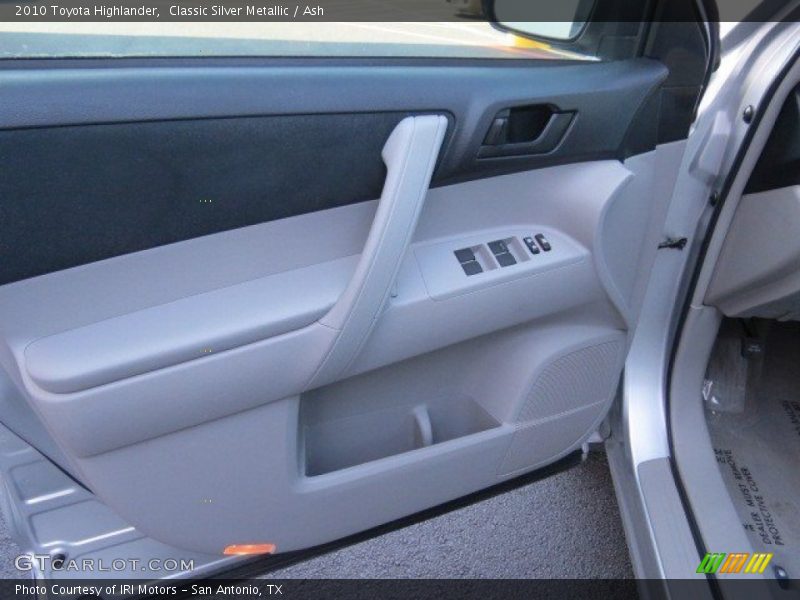 Classic Silver Metallic / Ash 2010 Toyota Highlander