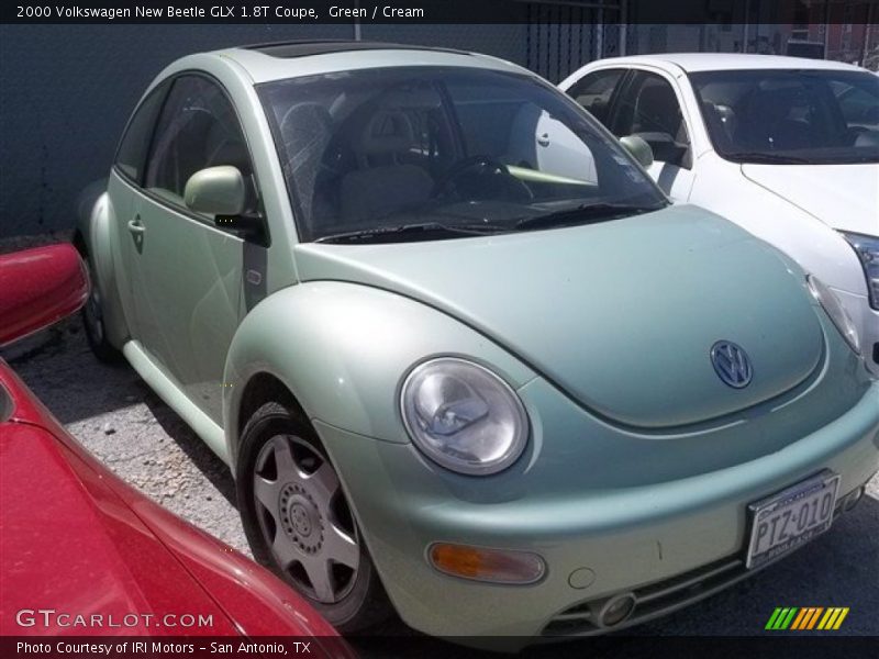 Green / Cream 2000 Volkswagen New Beetle GLX 1.8T Coupe