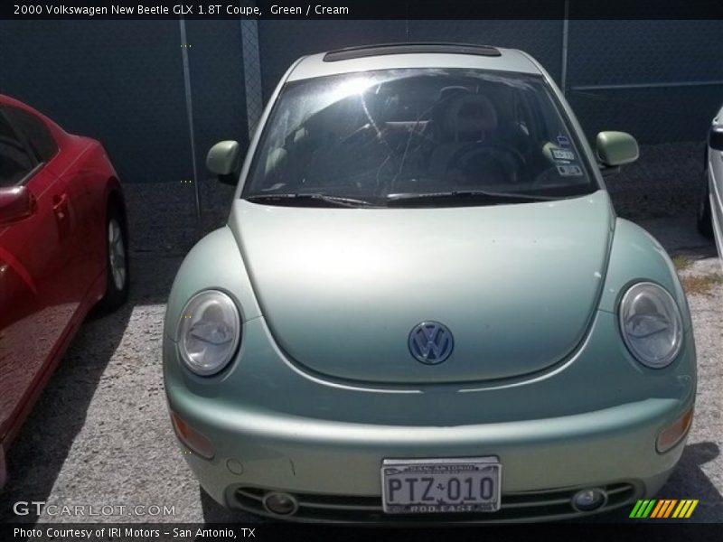 Green / Cream 2000 Volkswagen New Beetle GLX 1.8T Coupe