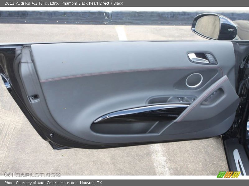 Door Panel of 2012 R8 4.2 FSI quattro