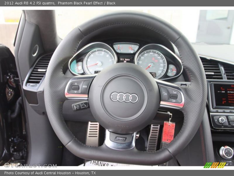  2012 R8 4.2 FSI quattro Steering Wheel