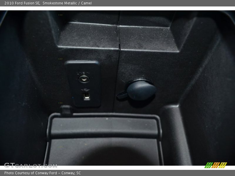 Smokestone Metallic / Camel 2010 Ford Fusion SE