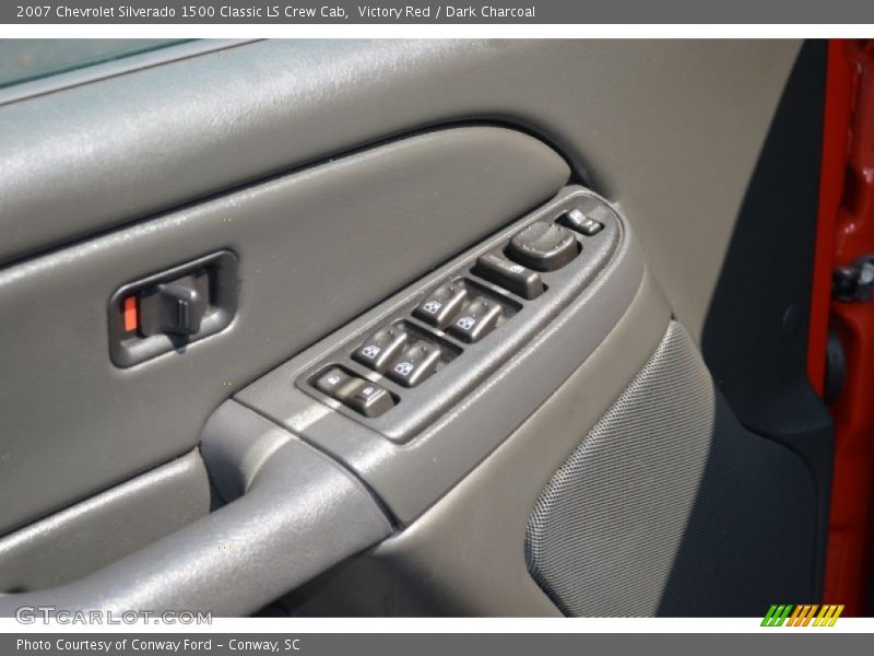 Victory Red / Dark Charcoal 2007 Chevrolet Silverado 1500 Classic LS Crew Cab
