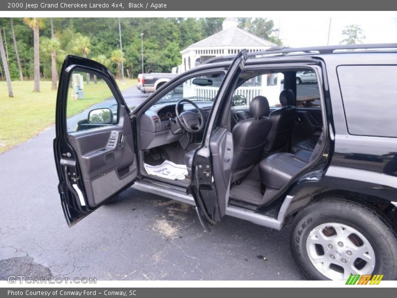 Black / Agate 2000 Jeep Grand Cherokee Laredo 4x4