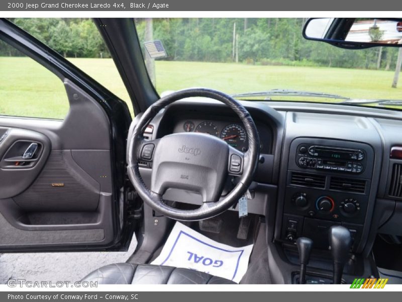 Black / Agate 2000 Jeep Grand Cherokee Laredo 4x4