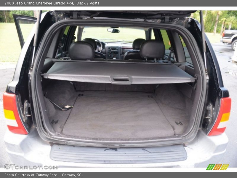 2000 Grand Cherokee Laredo 4x4 Trunk
