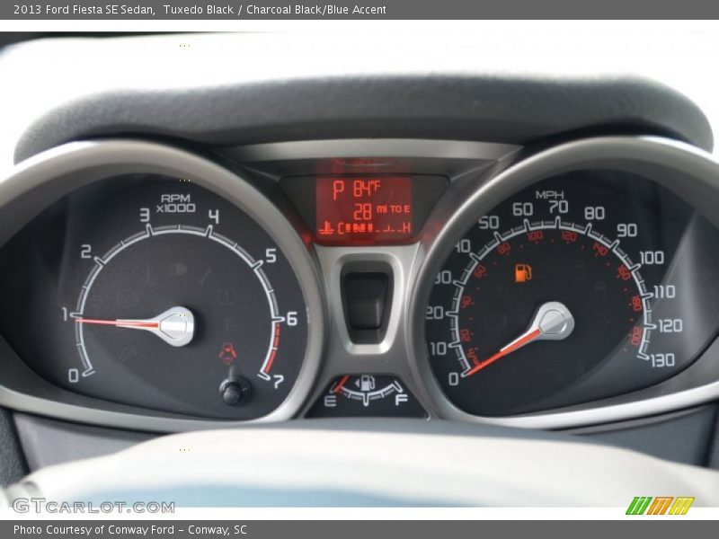 Tuxedo Black / Charcoal Black/Blue Accent 2013 Ford Fiesta SE Sedan