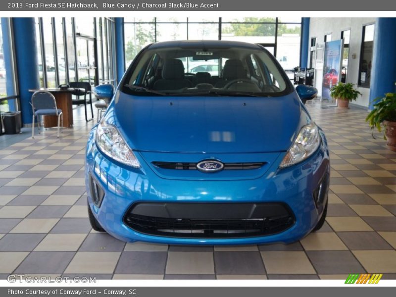 Blue Candy / Charcoal Black/Blue Accent 2013 Ford Fiesta SE Hatchback