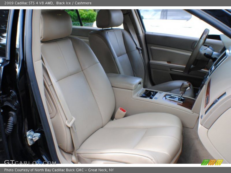  2009 STS 4 V8 AWD Cashmere Interior