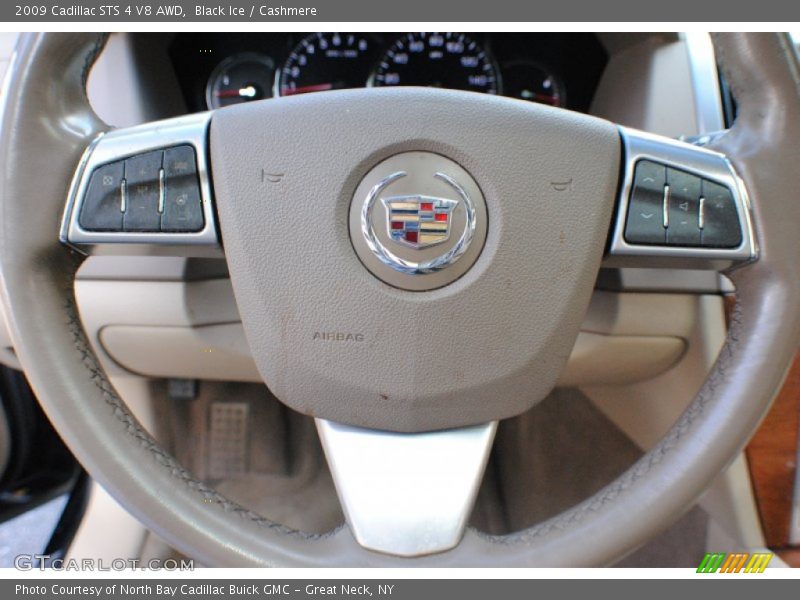  2009 STS 4 V8 AWD Steering Wheel