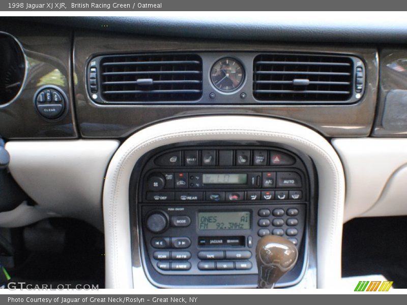Controls of 1998 XJ XJR