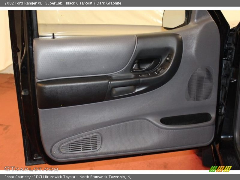 Black Clearcoat / Dark Graphite 2002 Ford Ranger XLT SuperCab