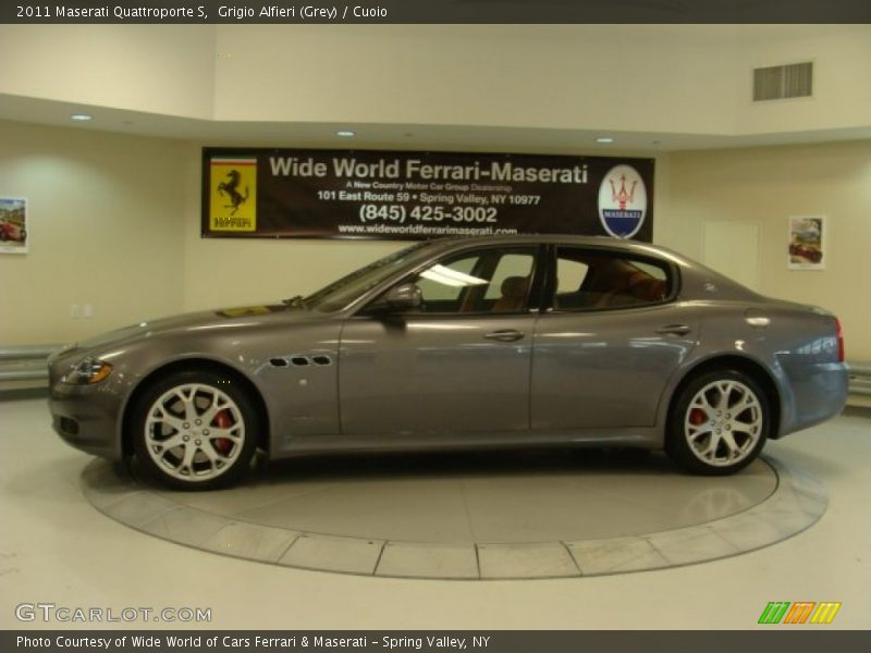 Grigio Alfieri (Grey) / Cuoio 2011 Maserati Quattroporte S