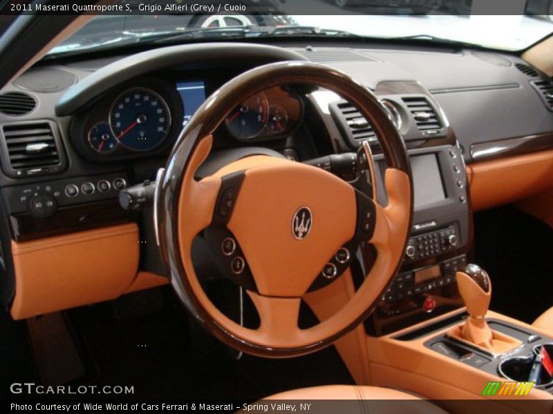 Grigio Alfieri (Grey) / Cuoio 2011 Maserati Quattroporte S