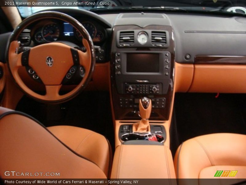 Grigio Alfieri (Grey) / Cuoio 2011 Maserati Quattroporte S