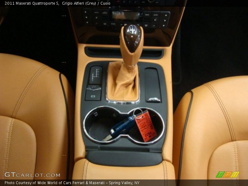 Grigio Alfieri (Grey) / Cuoio 2011 Maserati Quattroporte S