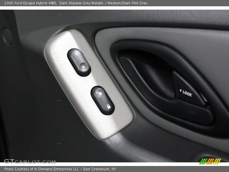 Dark Shadow Grey Metallic / Medium/Dark Flint Grey 2005 Ford Escape Hybrid 4WD