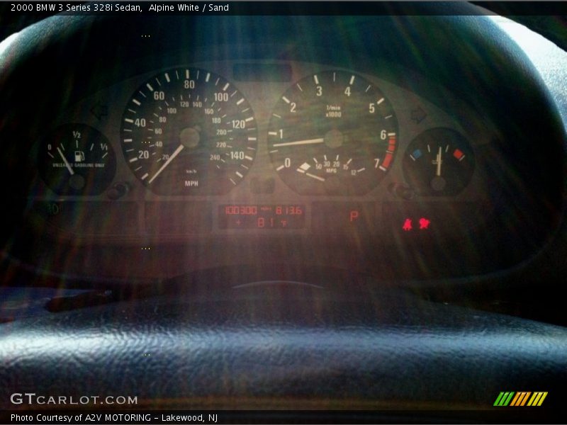 Alpine White / Sand 2000 BMW 3 Series 328i Sedan